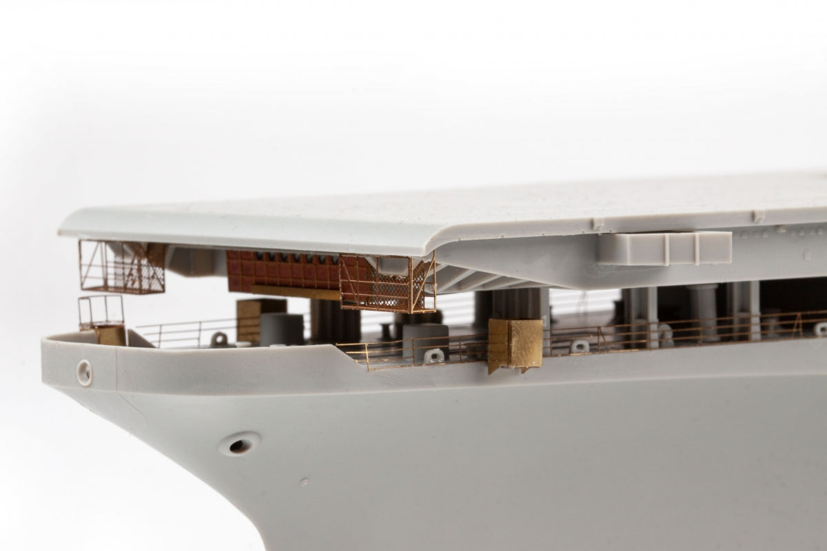 Eduard 53315 USS Midway CV-41 partie 2 TRUMPETER 1/350 – image 17