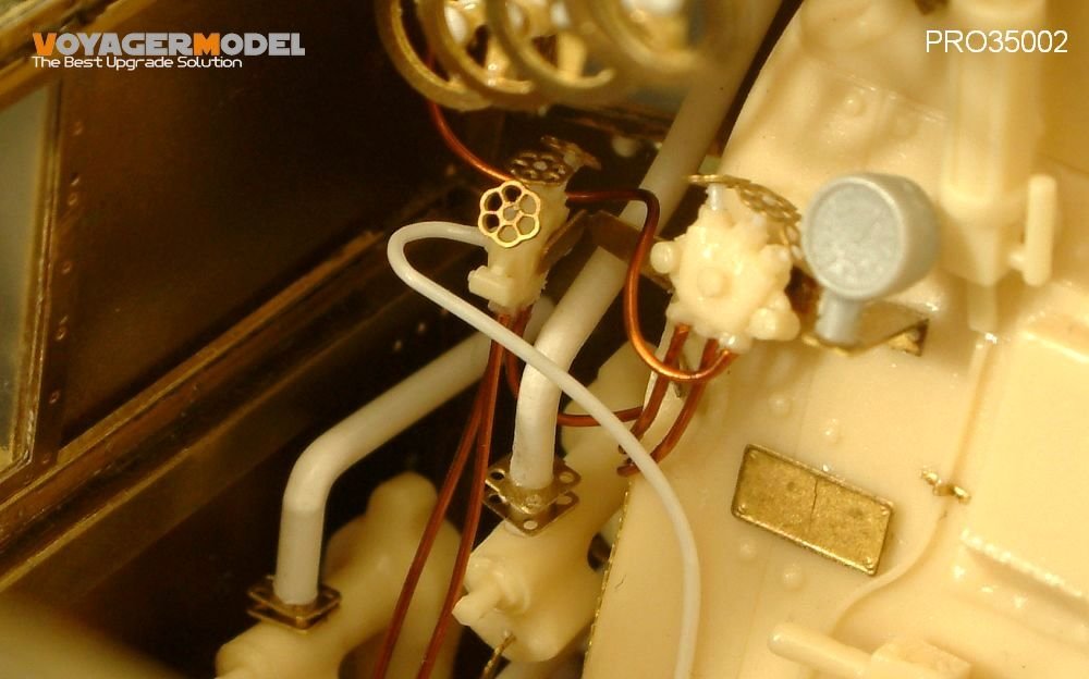 Voyager modèle PRO35002 Baureihe 52 avec Steifrahmentender 1/35 – image 8