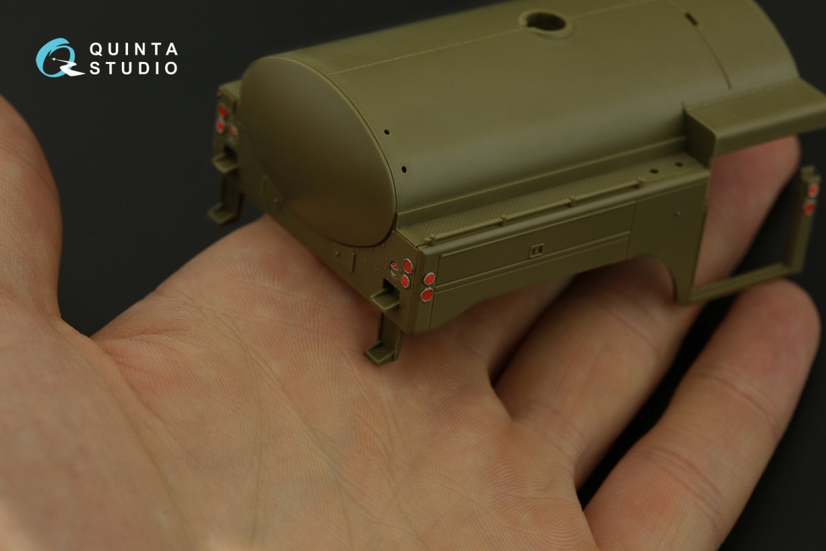 Quinta Studio QD48053 GMC CCKW 353 fuel truck 3D-Printed &amp;amp; coloured Interior on decal paper (Tamiya) 1/48 – zdjęcie 6