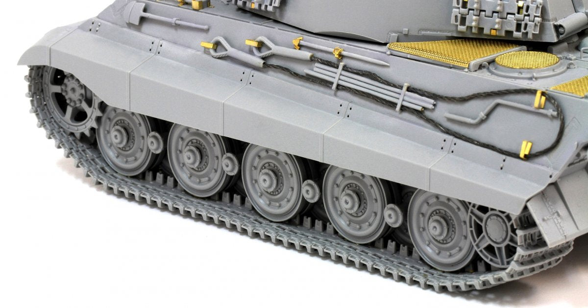 Dragon 6900 Kingtiger Production tardive avec chenilles à nouveau modèle s.Pz.Abt.506 Ardennes 1944 (1/35) – immagine 4