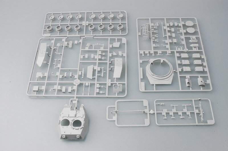 Trumpeter 01521 LAV-A2 Véhicule blindé à roues 8x8 (1/35) – image 9