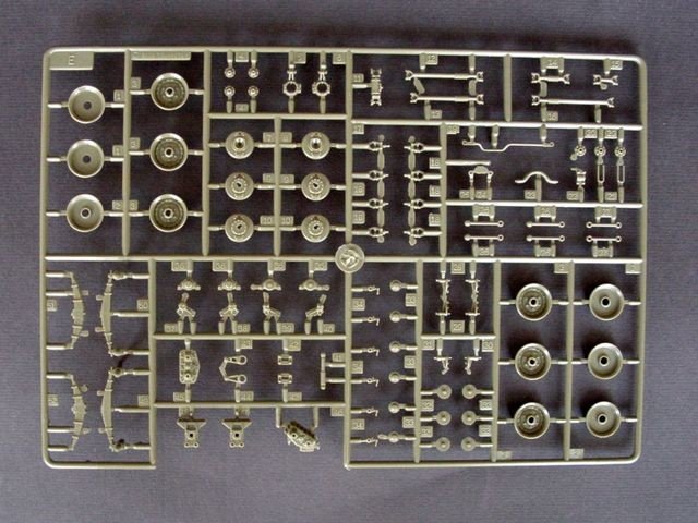 Camion militaire soviétique Trumpeter 01003 ZIL-157K (1/35) – Bild 11