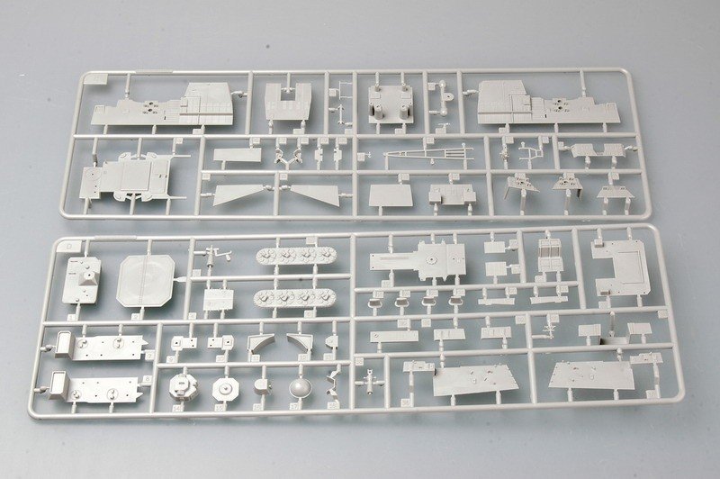 Trumpeter 04519 Croiseur de classe Slava de la marine russe Varyag ex-Chervona Ukrayina (1/350) – Bild 4