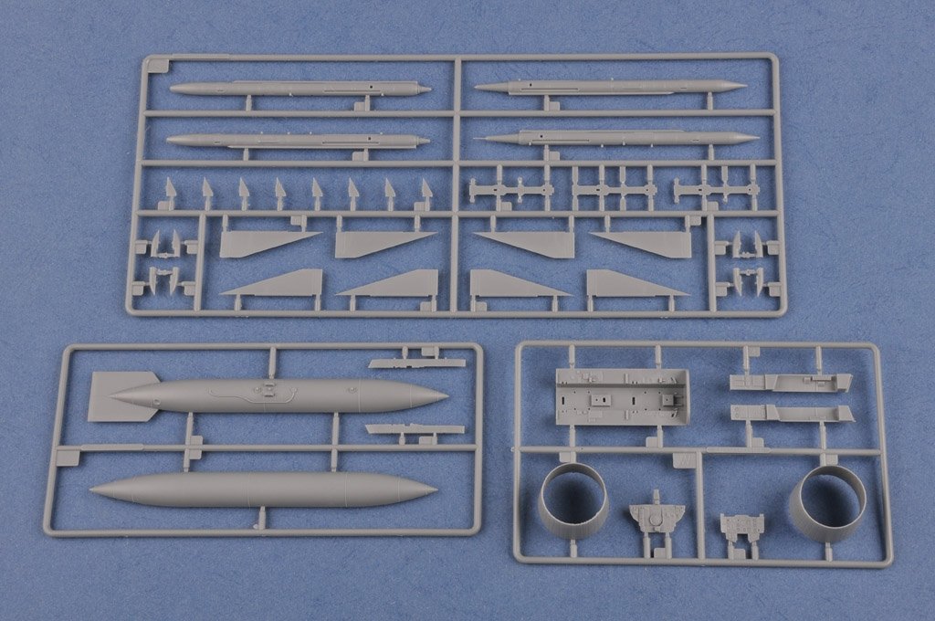 Hobby Boss 81753 MiG-31 Foxhound russe 1/48 – image 8