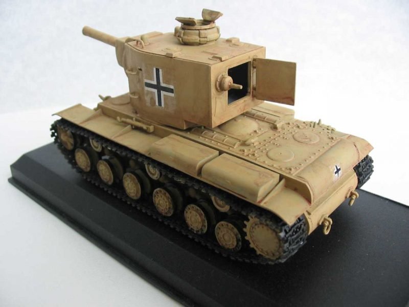 PST 72037 Pz.Kpfw. 754(r) char lourd 1/72 – image 3