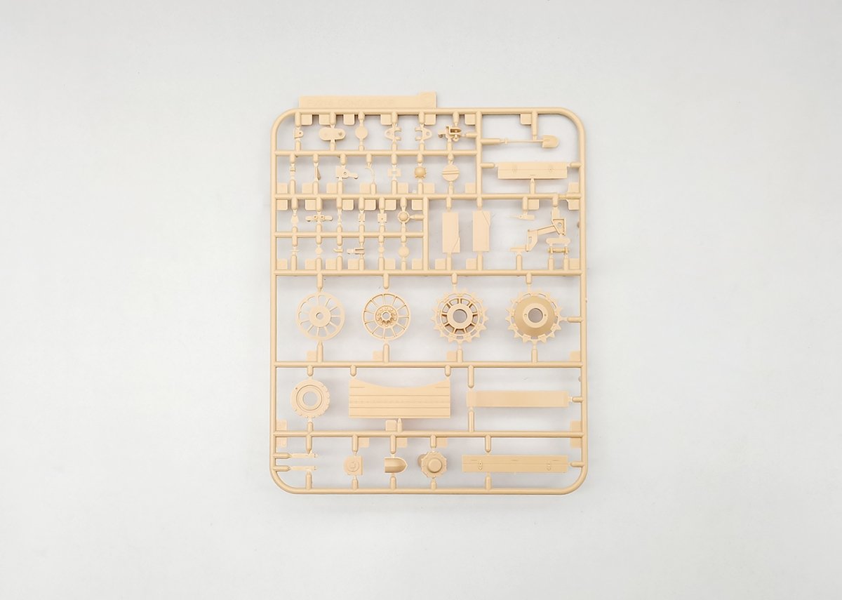 Maquette amusante de char lourd britannique FV221 Caernarvon (réf. 35A042) au 1/35 – immagine 8