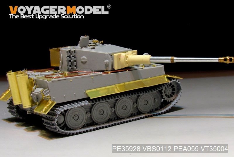 Maquette Voyager PE35928 Char Tiger I allemand de la Seconde Guerre mondiale, production tardive, pour TRUMPETER 09540, échelle 1/35 – immagine 3