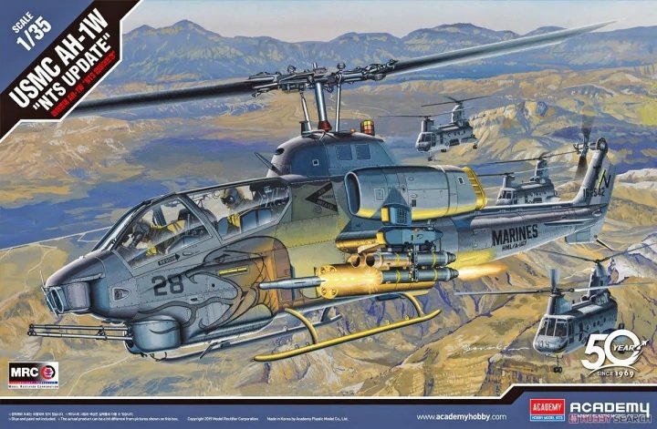 Maquette Academy 12116 USMC AH-1W « NTS Update » 1/35