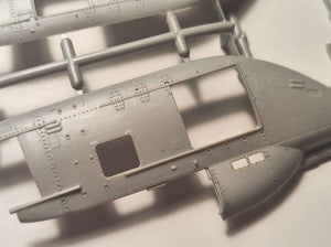 Réponse AA72002 PZL W-3A Sokół TOPR Hélicoptère de sauvetage 1/72 – image 6