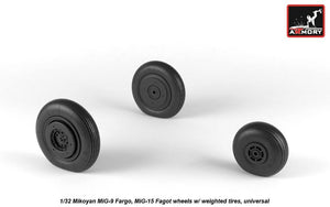 Armory Models AW32014 Mikoyan MiG-15bis Fagot (tardif) / MiG-17 Fresco roues avec pneus lestés 1/32