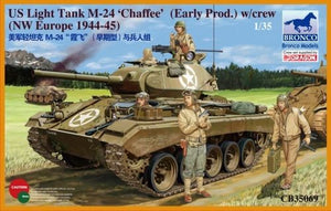 Bronco CB35069 Char léger américain M-24 Chaffee (Prod. Seconde Guerre mondiale) avec ensemble d&amp;#39;équipage (1/35)
