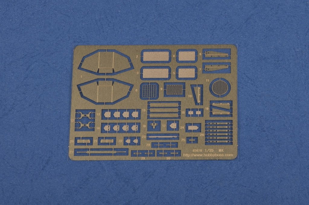 Hobby Boss 83880 Char moyen Vickers MK II 1/35 – immagine 5
