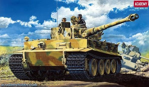 Academy 13239 Tiger I, version initiale avec intérieur complet, échelle 1/35