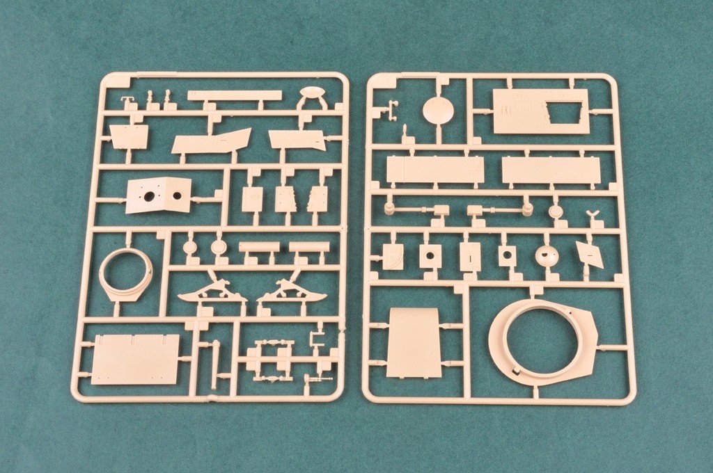 Hobby Boss 82493 Char moyen soviétique T-24 (1/35)  – immagine 7