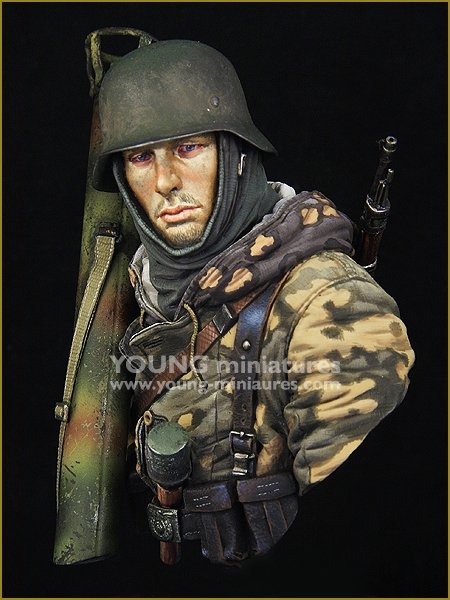 Young Miniatures YM1865 Waffen SS allemand avec Panzerschreck 1/10 – image 2