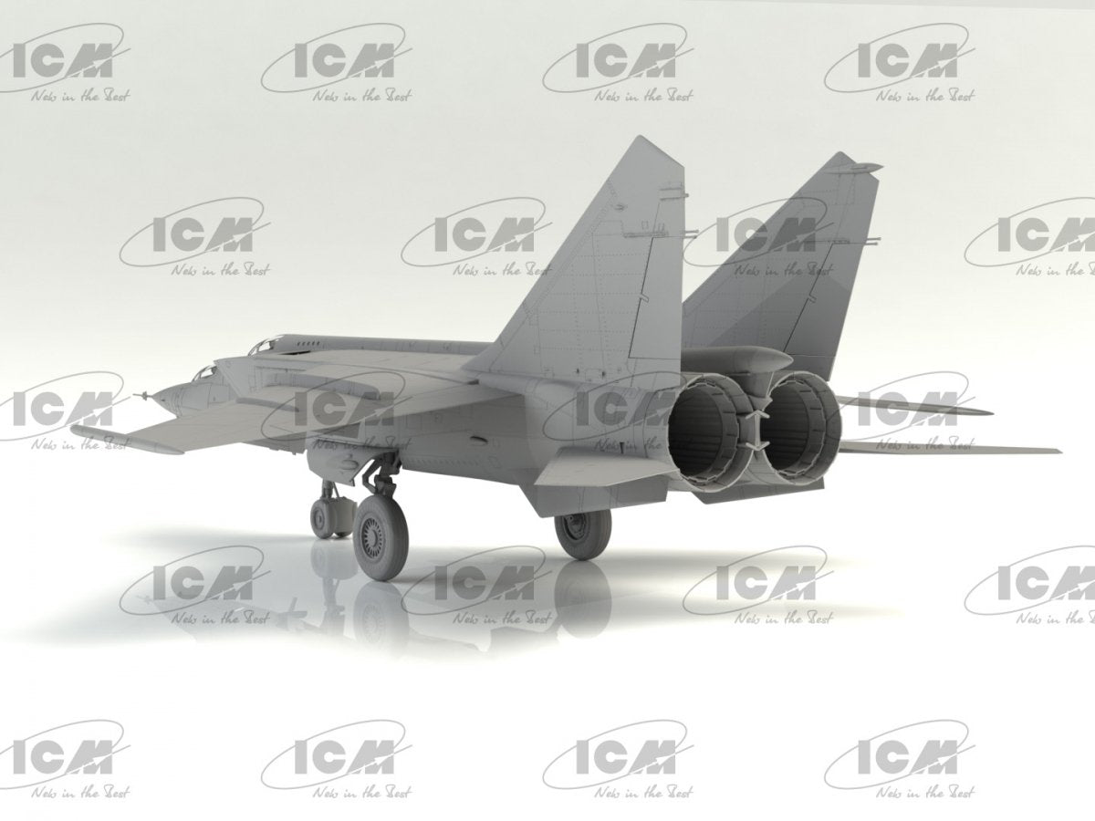 ICM 72178 MiG-25PU Avion d&amp;#39;entraînement soviétique 1/72 – image 5
