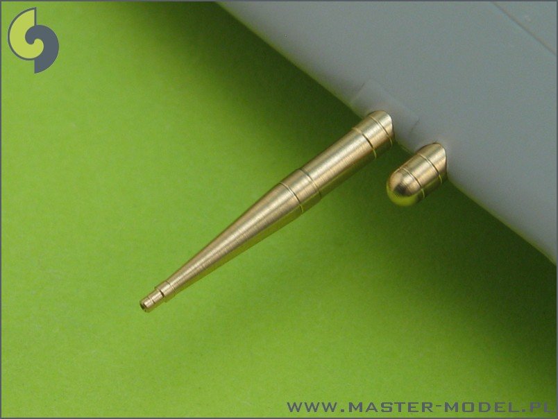 Master AM-72-004 Supermarine Spitfire C wing - Canons Hispano 20mm dans des carénages (deux versions)  – Bild 2