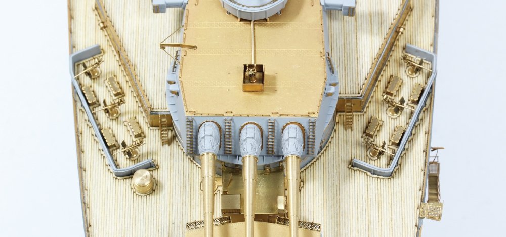 Pontos 37026FB USS BB-63 Missouri 1945 Ensemble de détails avancés (Pont en bois teinté bleu 20B) (1/350) – immagine 7
