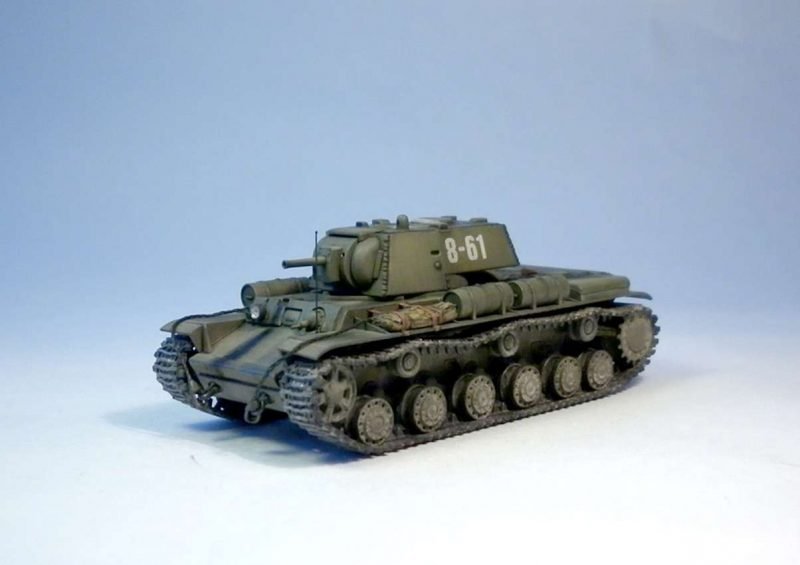 PST 72015 KV-8 Char lance-flammes lourd 1/72 – Bild 2