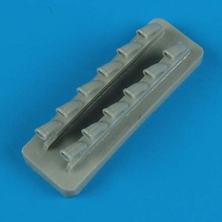 Pot d&amp;#39;échappement Quickboost QB48368 Ju 87B Stuka Italeri 1/48