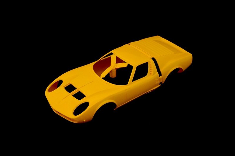 Italeri 3686 LAMBORGHINI MIURA (1/24)  – image 4