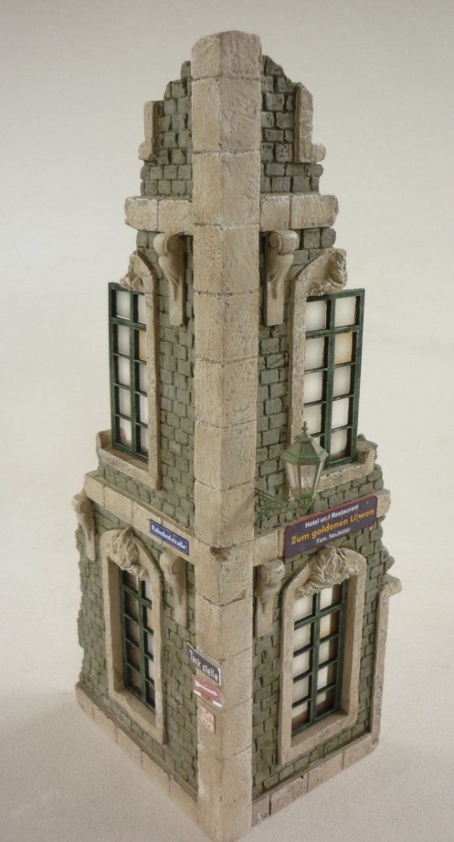 RT-Diorama 35257 City House Corner 1/35 – zdjęcie 4