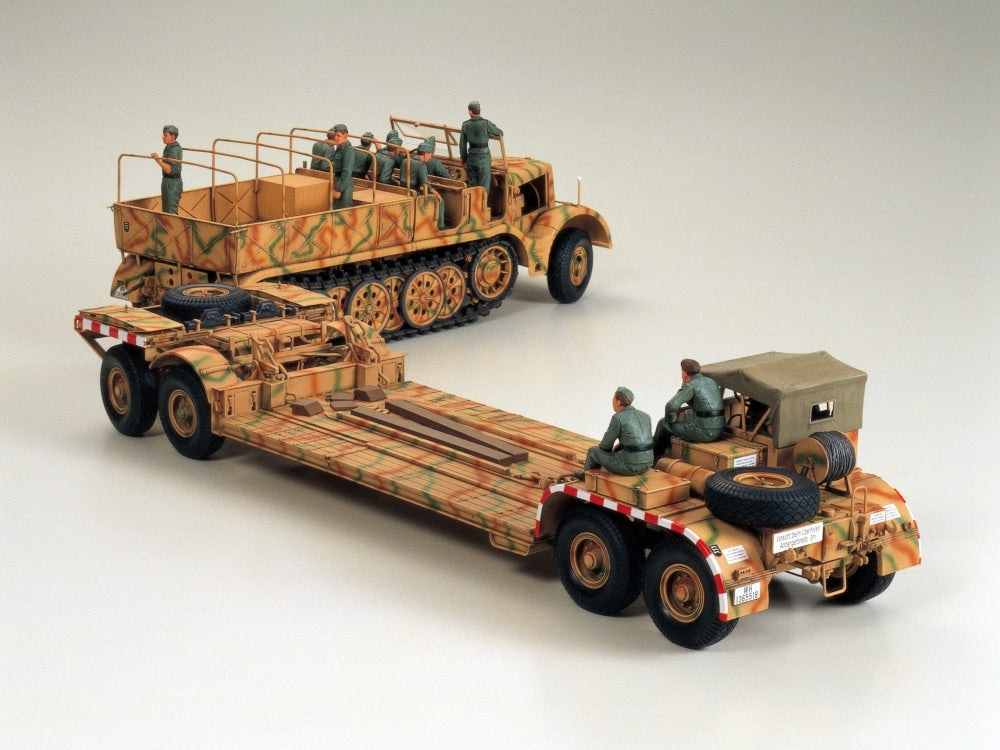 Tamiya 35246 German 18 Ton Heavy Half-Track &amp;quot;Famo&amp;quot; and Tank Transporter Sd.Ah.116 1/35