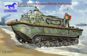 Bronco CB35015 Land-Wasser-Schlepper (1/35)