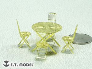 ET Modèle J35-020 Table et chaises de salle à manger Type 2 1/35