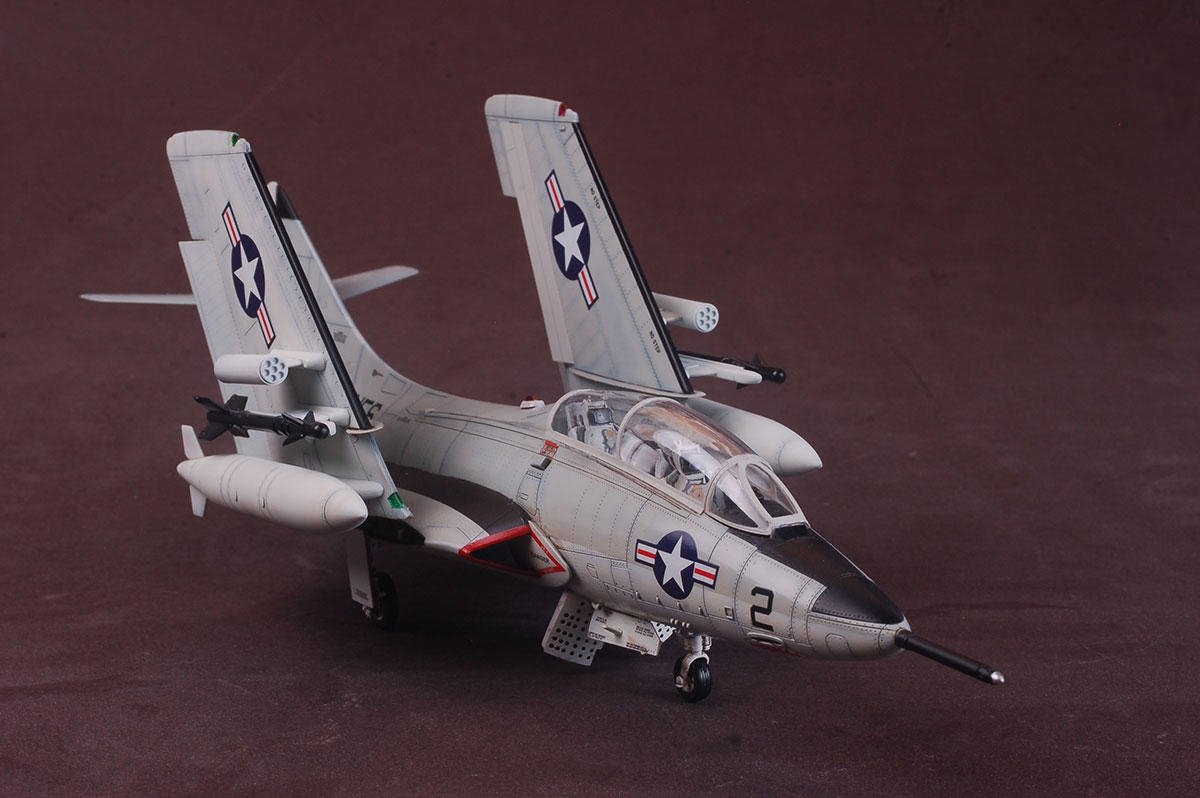 Kitty Hawk 80129 TF-9J Cougar 1/48 – Bild 3