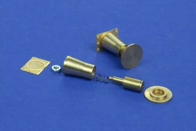 Le kit de tampon plat de chemin de fer RB Model 35A09 en laiton tourné et photogravé contient deux tampons à l&amp;#39;échelle 1/35. – image 2