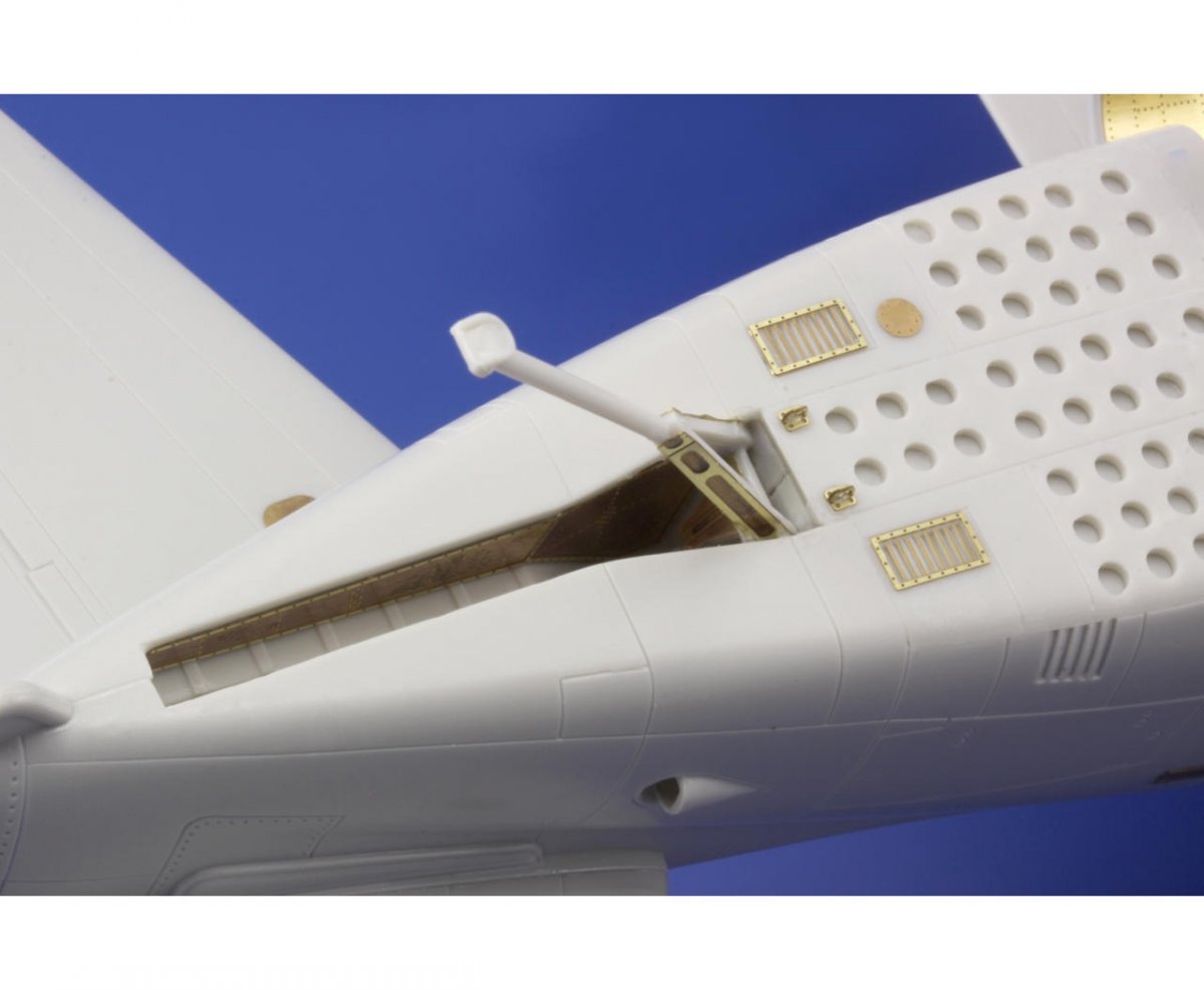 Eduard 48696 S-3 extérieur 1/48 Italeri – image 13