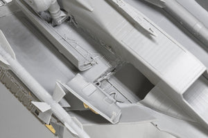 MiniBase 8001 SU-33 Flanker-D 1/48 – immagine 42