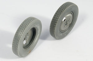 Panzer Art RE35-362 Mercedes 1500, roues de route à 2 trous (modèle commercial), échelle 1/35 – immagine 2
