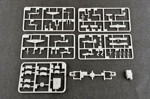 Trumpeter 05628 Porte-avions de la marine allemande DKM Peter Strasser 1/350 – immagine 6