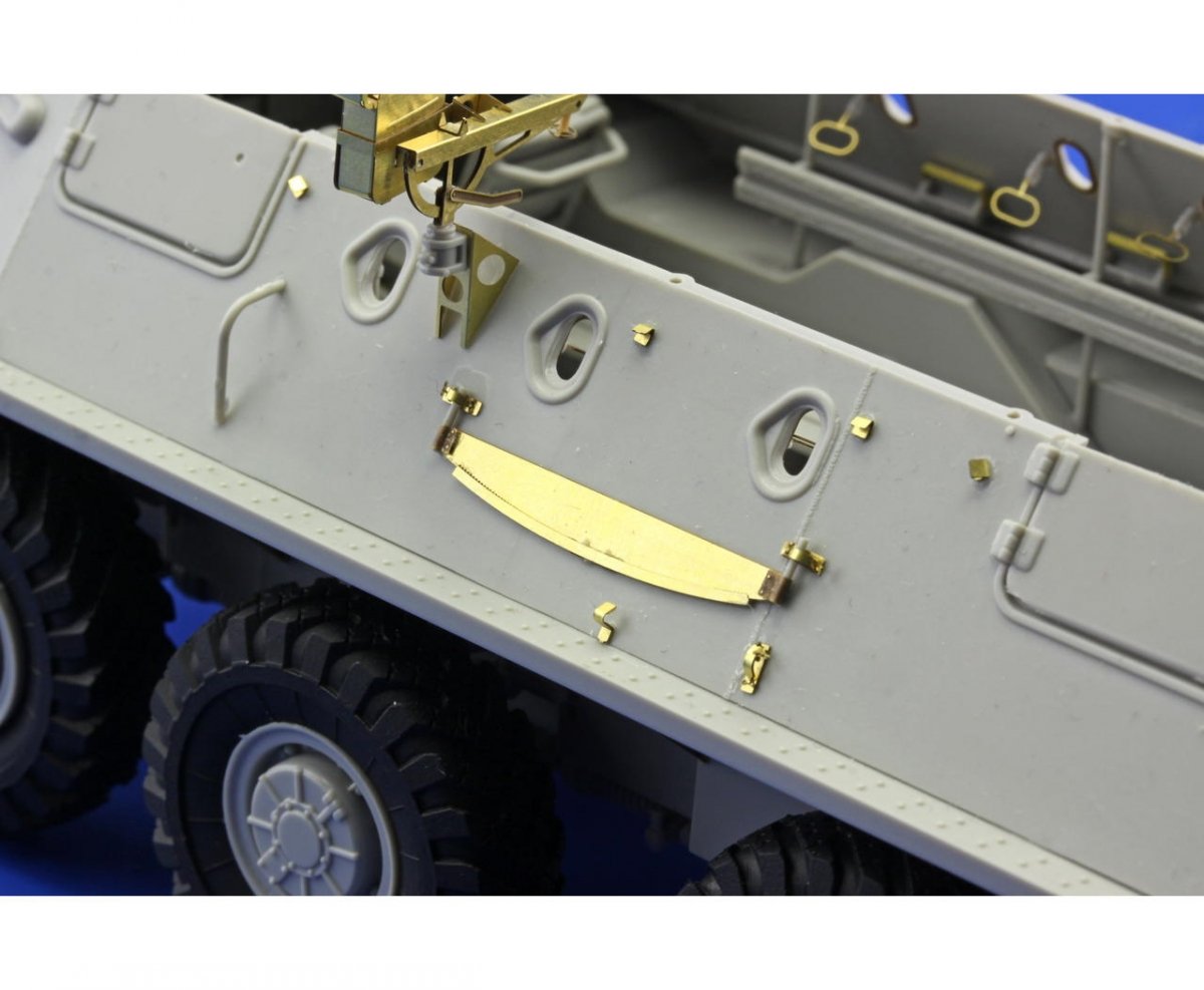 Eduard 36186 BTR-60P APC 1/35 Trumpeter – image 7