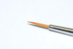 Pinceau pointu haute finition Tamiya 87050 (petit)