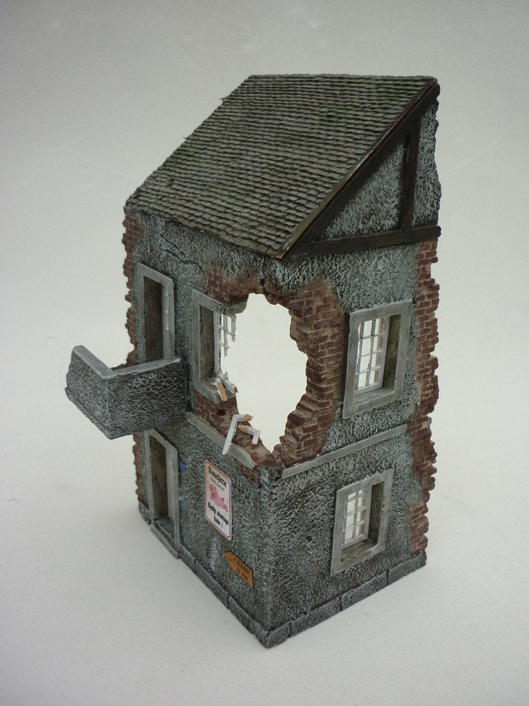 RT-Diorama 35175 Maison de village endommagée 1/35 – immagine 5