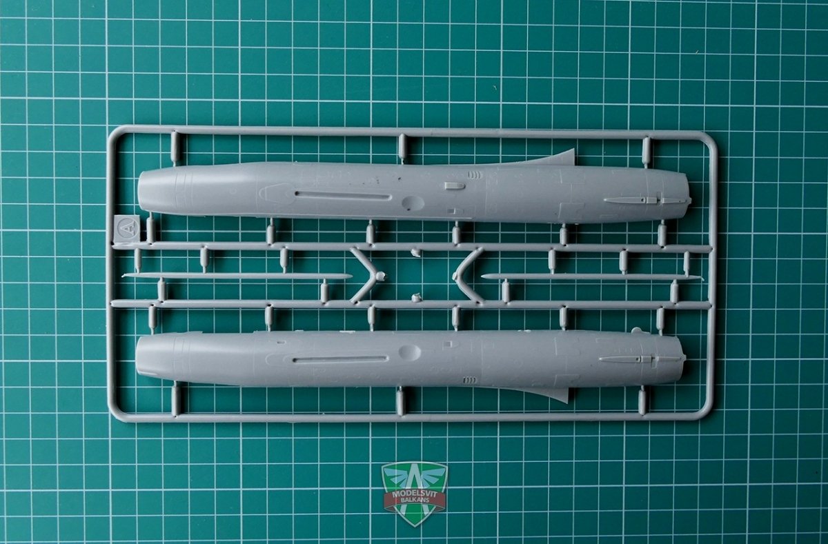 Modelsvit 72009 S-22I (Su-7IG) géométrie d&amp;#39;aile variable 1/72 – imagen 7