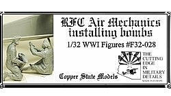 Maquette Copper State Models F32-028 RFC Mécaniciens de l'air installant les bombes 1/32