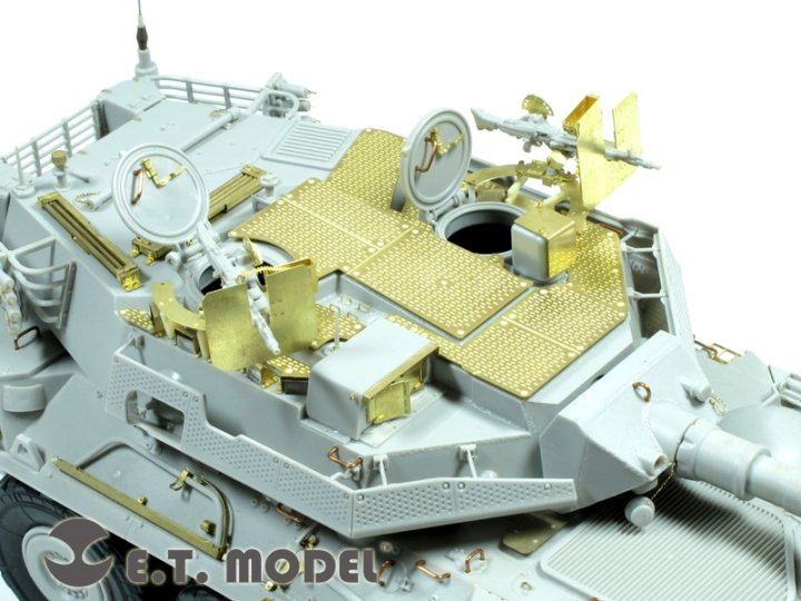 ET Modèle E35-061 B1 « Centauro » italien Version tardive (3e série) Mitrailleuse (Pour TRUMPETER 00388) (1/35) – immagine 2