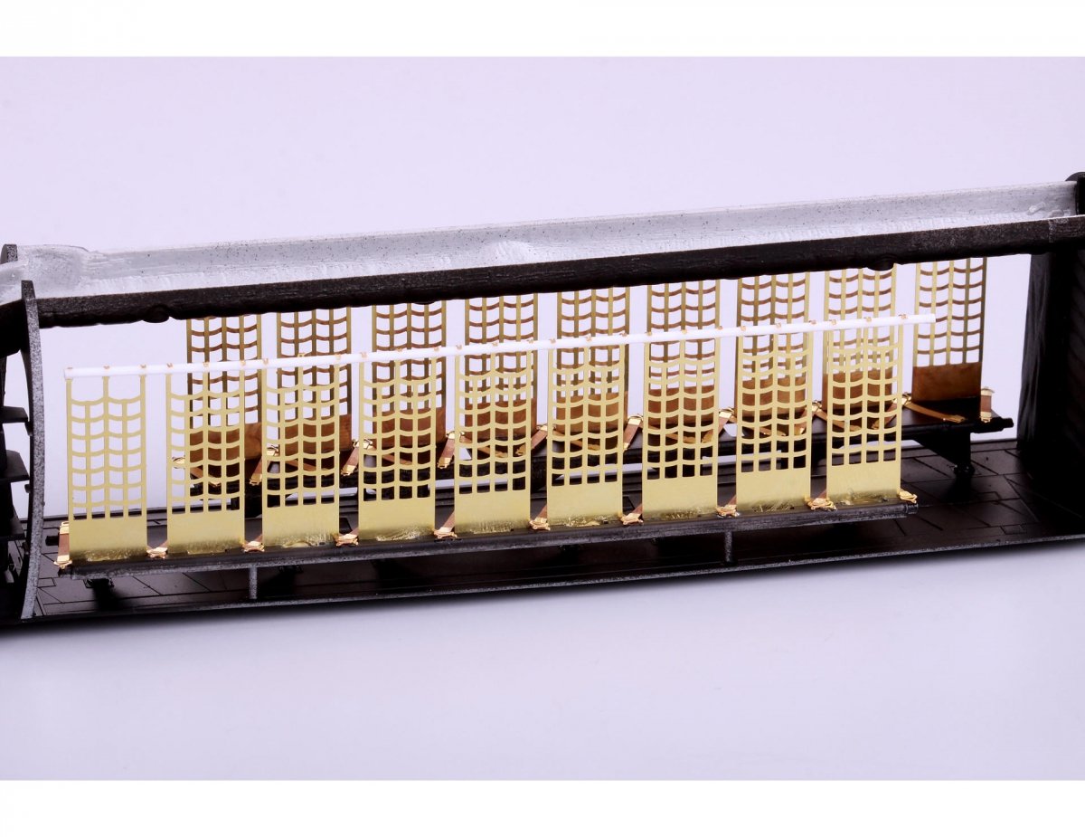 Sièges intérieurs cargo Eduard 49820 H-21C en acier ITALERI 1/48 – image 3