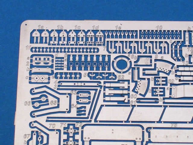 Aber 35200 Char léger allemand Pz.Kpfw. 38(t) Ausf. E/F/G - vol.1 - coffret de base (1/35)  – imagen 2