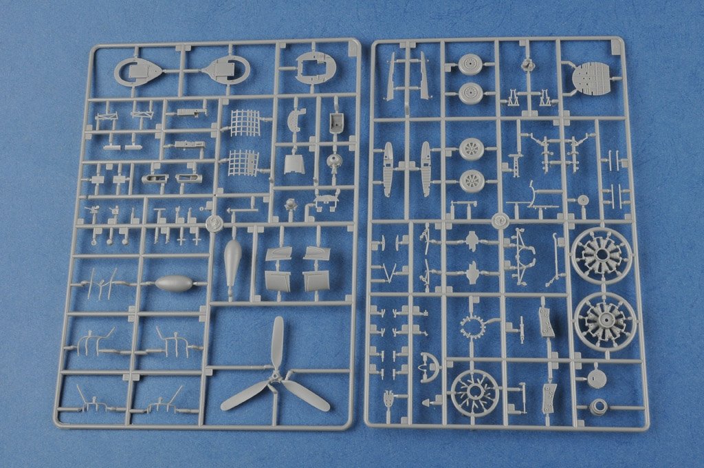 Hobby Boss 80382 F4U-1 Corsair version tardive 1/48  – Bild 7
