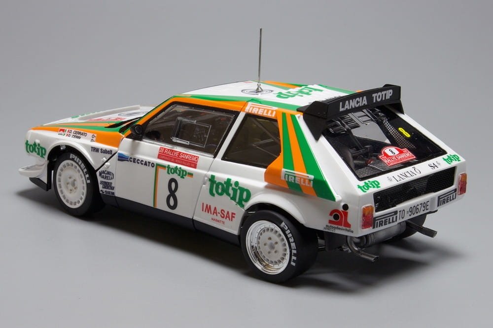 NuNu PN24005B Lancia Delta S4 &amp;#39;86 Sanremo Rally (Totip) + Monte Carlo 1/24 – zdjęcie 2