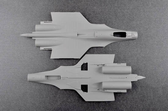Trumpeter 01670 J-15 chinois avec poste de pilotage (1/72) – image 9