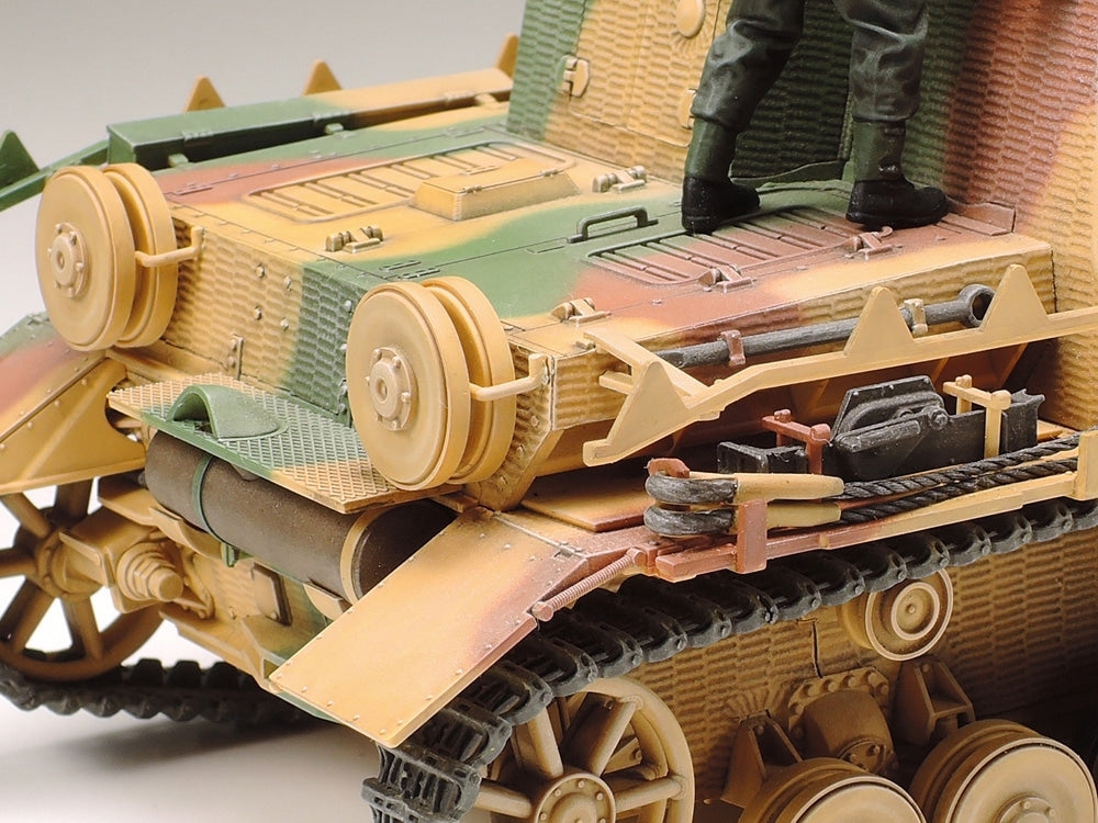 Tamiya 35353 Sd.Kfz.166 Sturmpanzer IV Brummbar Production tardive (1/35)  – image 9