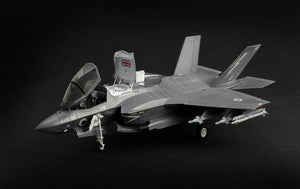 Italeri 2810 F-35 B Lightning II 1/48 – image 3