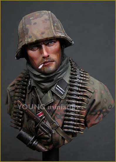 Young Miniatures YM1804 Waffen SS allemands Ardennes 1944 1/10 – image 4