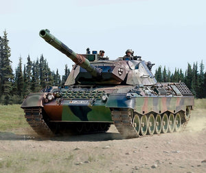Revell 63320 Leopard 1A5 - model set 1/35 – zdjęcie 3